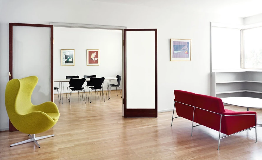 Fritz Hansen Arne Jacobsen Egg Chair - Image 11