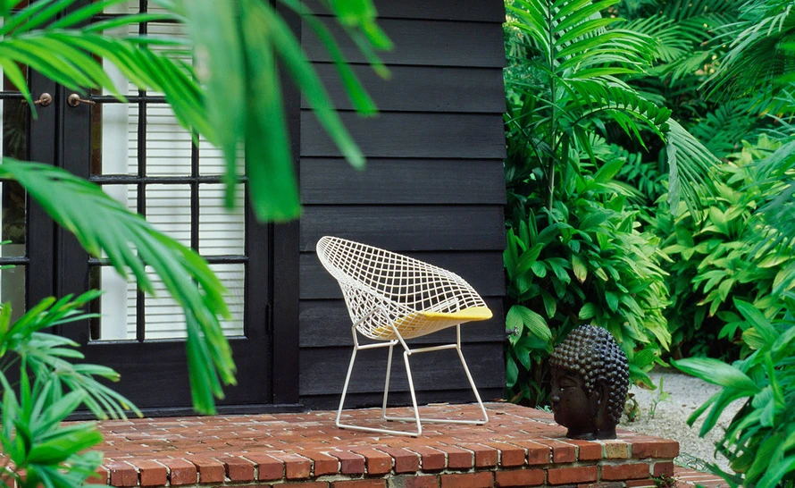 Bertoia Small Diamond Chair With Seat Cushion - Image 4
