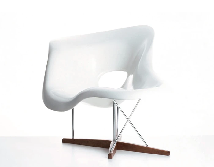 Vitra Eames La Chaise - Image 7