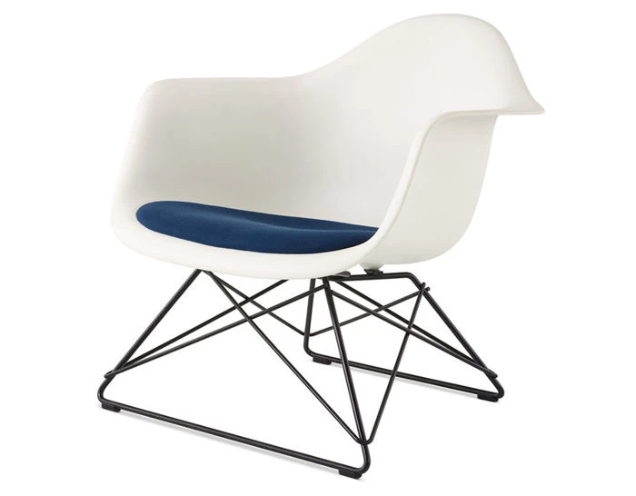 EamesĀ® Molded Armchair With Low Wire Base And Seat Pad - Image 7