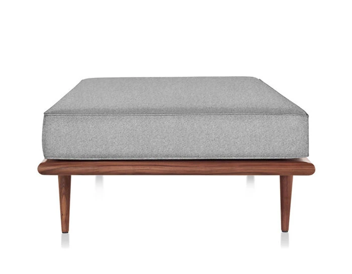 Nelson Daybed With Wood Taper Legs - Image 3
