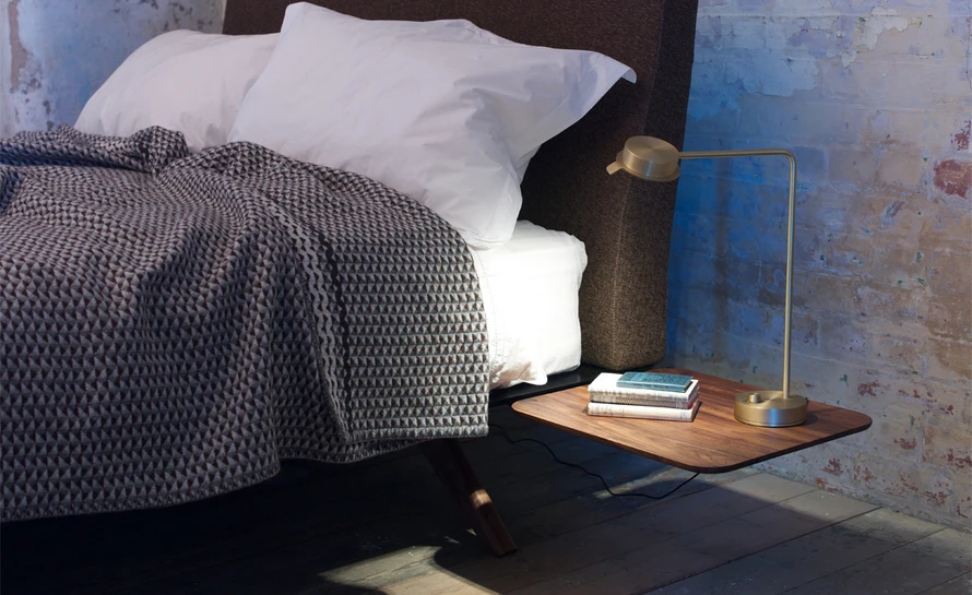 Hepburn Queen Size Bed 351aq - Image 8