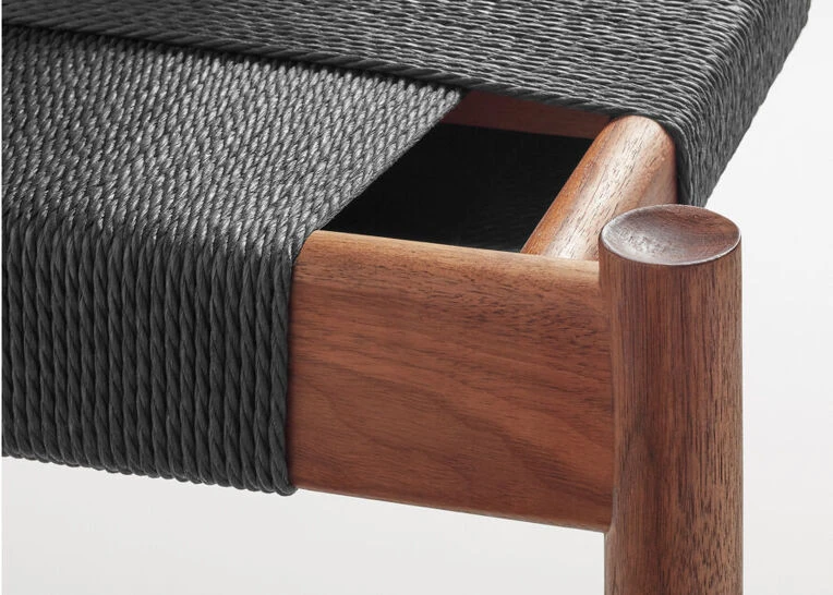 Invitation Bench - Image 7